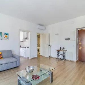  Apartamento Domusmi Benedetto Marcello-28 Italia